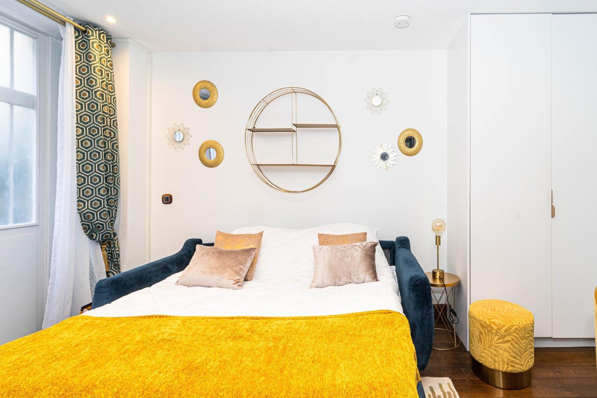 Pick A Flat's In Place Des Vosges - Rue Saint-gilles Parijs